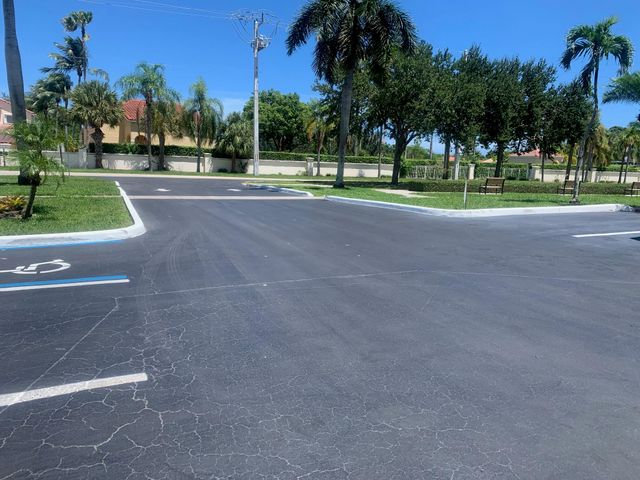 424 SE 10TH Street 104, Dania Beach, FL 33004