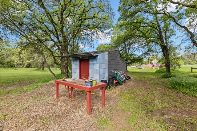 1222 Fruitvale Rd, Lincoln, CA 95648