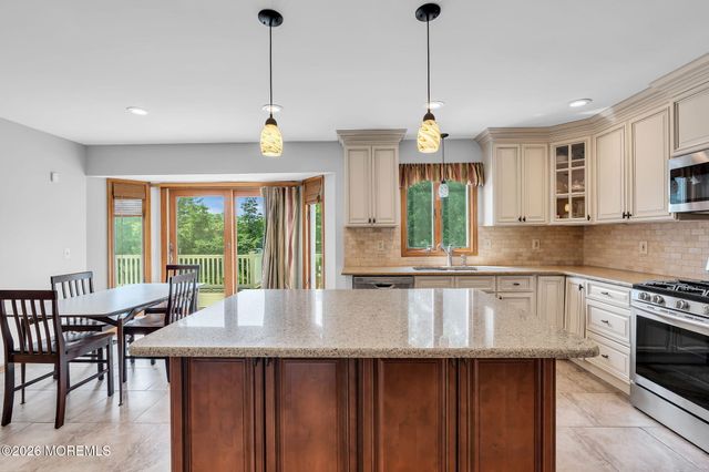 15 Oxford Drive, Ocean Twp, NJ 07712