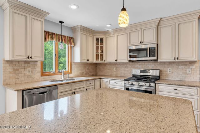 15 Oxford Drive, Ocean Twp, NJ 07712