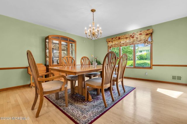 15 Oxford Drive, Ocean Twp, NJ 07712