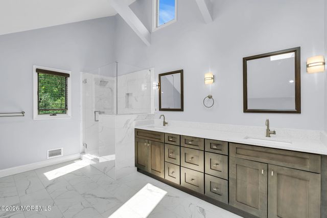 15 Oxford Drive, Ocean Twp, NJ 07712