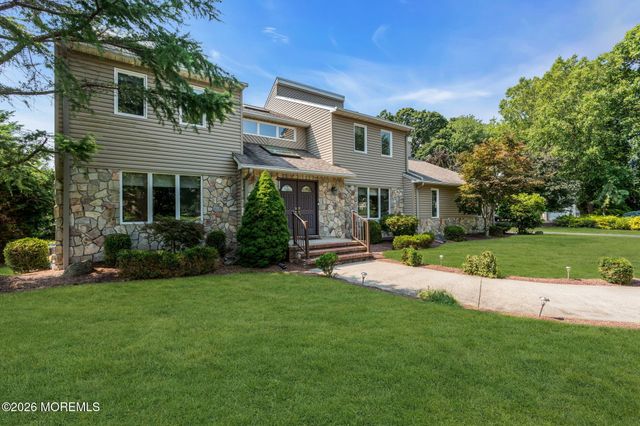 15 Oxford Drive, Ocean Twp, NJ 07712