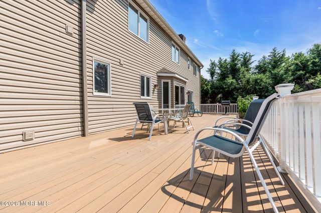 15 Oxford Drive, Ocean Twp, NJ 07712