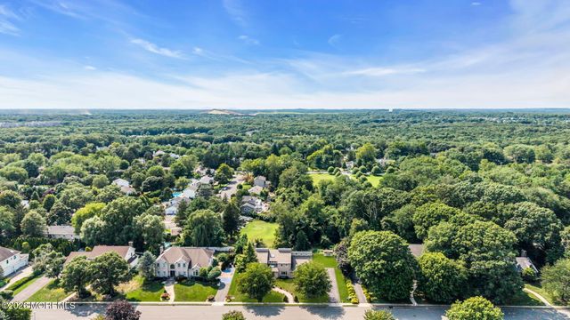 15 Oxford Drive, Ocean Twp, NJ 07712