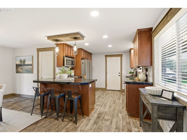 2418 Nw 4TH Ave, Battle Ground, WA 98604