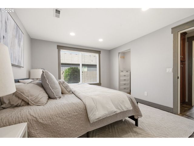 2418 Nw 4TH Ave, Battle Ground, WA 98604