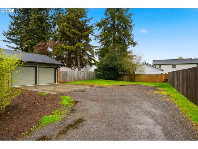 2418 Nw 4TH Ave, Battle Ground, WA 98604
