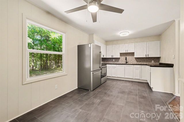 28 Maiden Lane, York, SC 29745