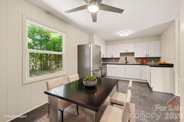 28 Maiden Lane, York, SC 29745