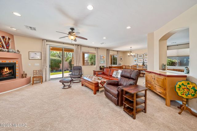 13872 E Carruthers Street, Vail, AZ 85641