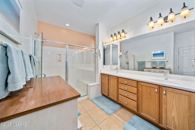 13872 E Carruthers Street, Vail, AZ 85641