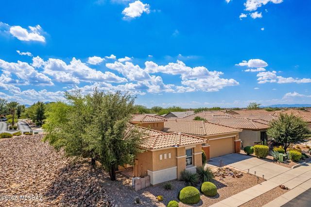 13872 E Carruthers Street, Vail, AZ 85641