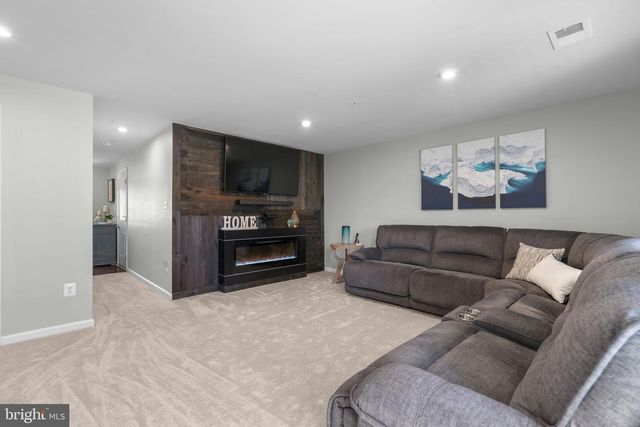 8311 ENCORE DR, Glen Burnie, MD 21060