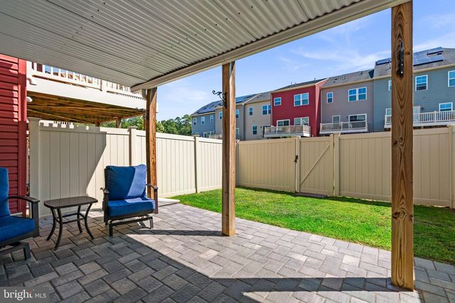 8311 ENCORE DR, Glen Burnie, MD 21060