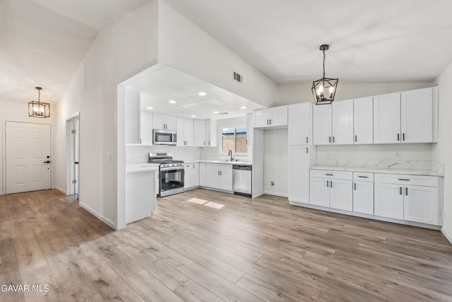 37901 Rosemarie Street, Palmdale, CA 93550