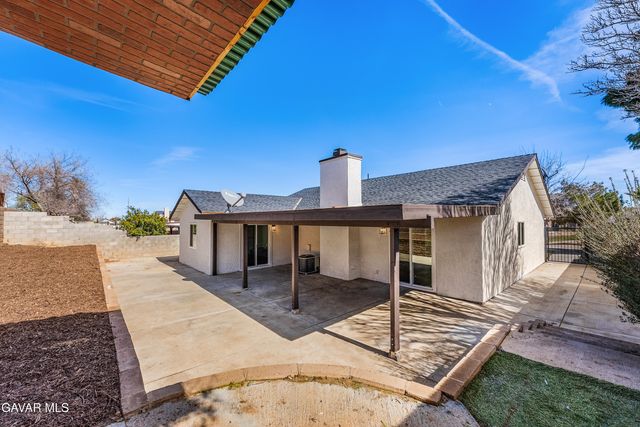 37901 Rosemarie Street, Palmdale, CA 93550