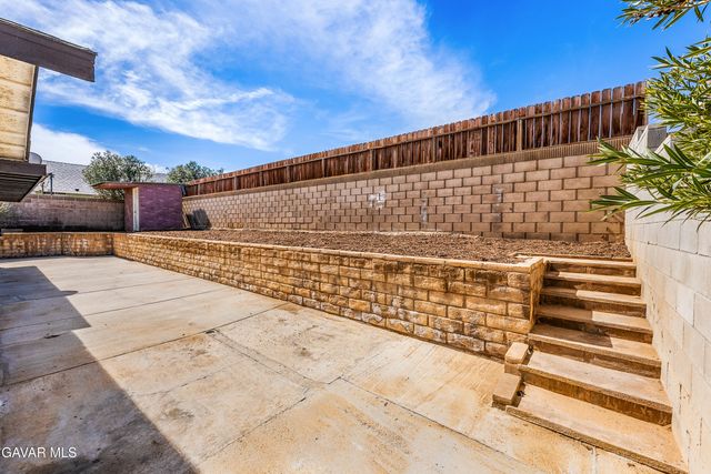37901 Rosemarie Street, Palmdale, CA 93550