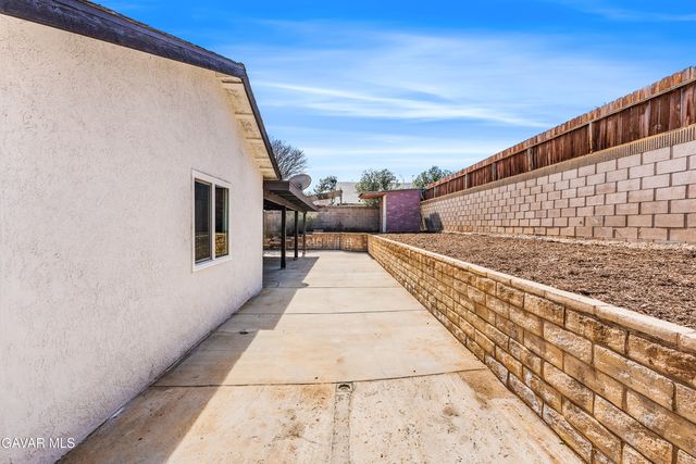37901 Rosemarie Street, Palmdale, CA 93550