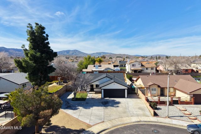 37901 Rosemarie Street, Palmdale, CA 93550