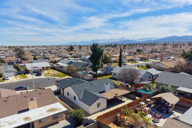 37901 Rosemarie Street, Palmdale, CA 93550