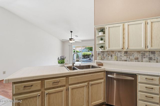 38100 S Mountain Site Drive, Tucson, AZ 85739