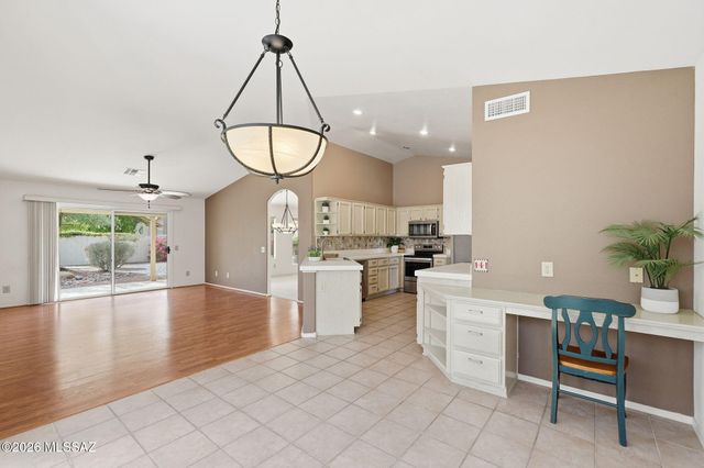 38100 S Mountain Site Drive, Tucson, AZ 85739