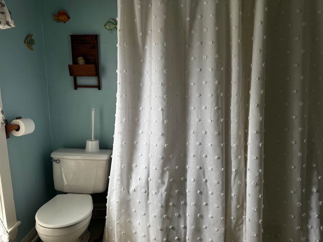 87 High Street, West Rutland, VT 05777