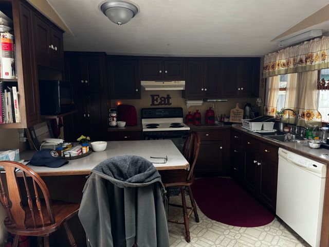 87 High Street, West Rutland, VT 05777