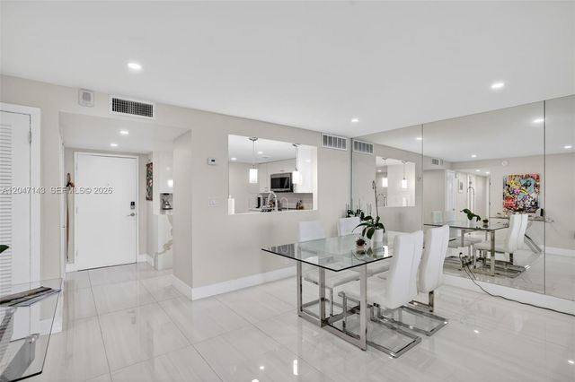 3000 E Sunrise Blvd 14C, Fort Lauderdale, FL 33304