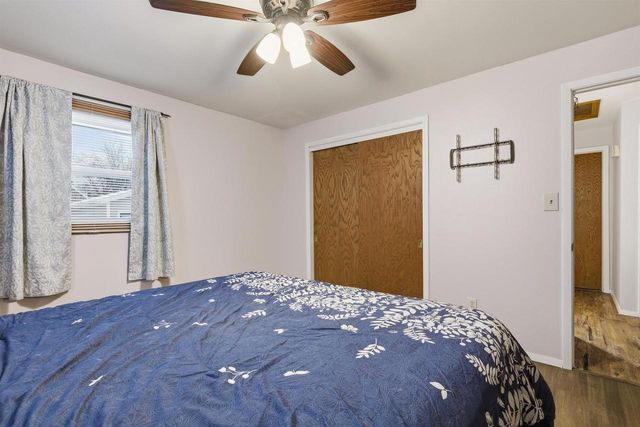 1015 W BELL AVENUE, Appleton, WI 54914