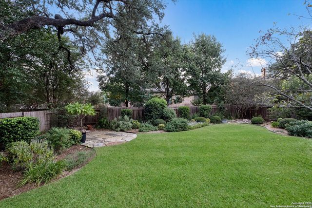 8923 Painted Oak, San Antonio, TX 78255