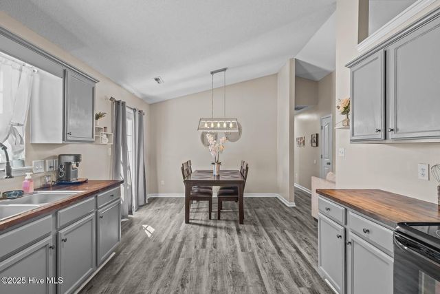 105 Marina Leigh Drive, Hubert, NC 28539