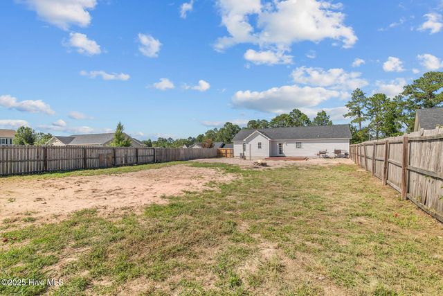 105 Marina Leigh Drive, Hubert, NC 28539