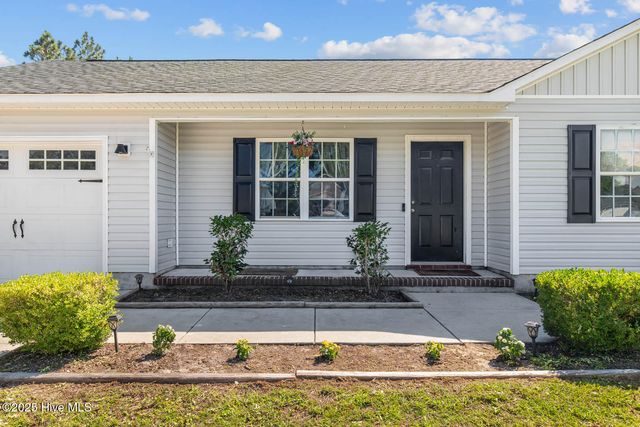 105 Marina Leigh Drive, Hubert, NC 28539
