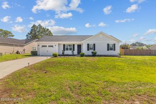 105 Marina Leigh Drive, Hubert, NC 28539