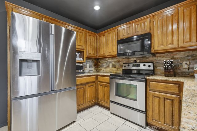 1609 S Yellowood Avenue, Broken Arrow, OK 74012