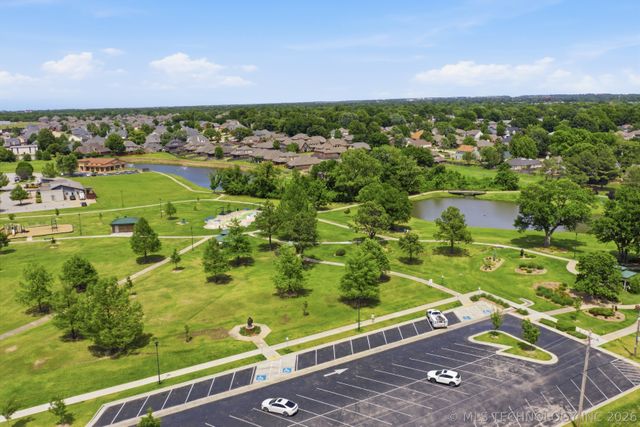 1609 S Yellowood Avenue, Broken Arrow, OK 74012