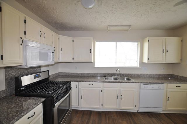 2706 Sunbird Drive, Houston, TX 77084