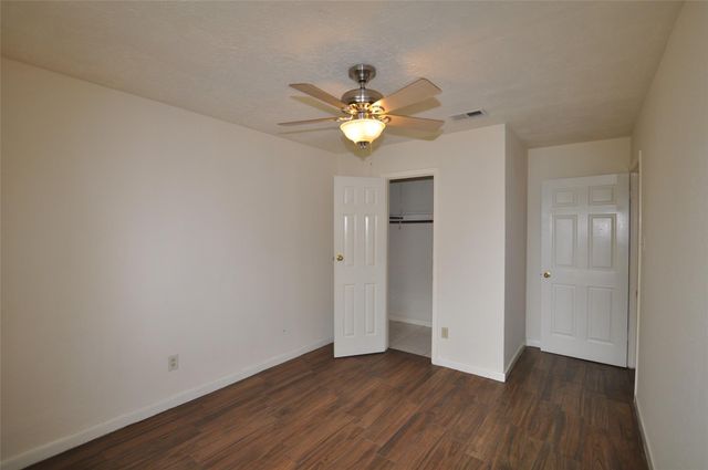 2706 Sunbird Drive, Houston, TX 77084