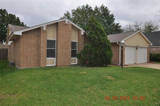2706 Sunbird Drive, Houston, TX 77084