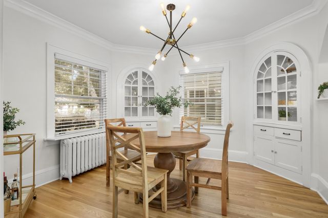 2194 Stanford Avenue, Saint Paul, MN 55105