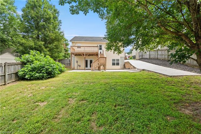 510 Brown Stone Court, Kernersville, NC 27284