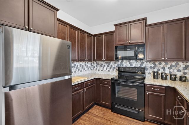 64 Dunnoman Drive, Savannah, GA 31419