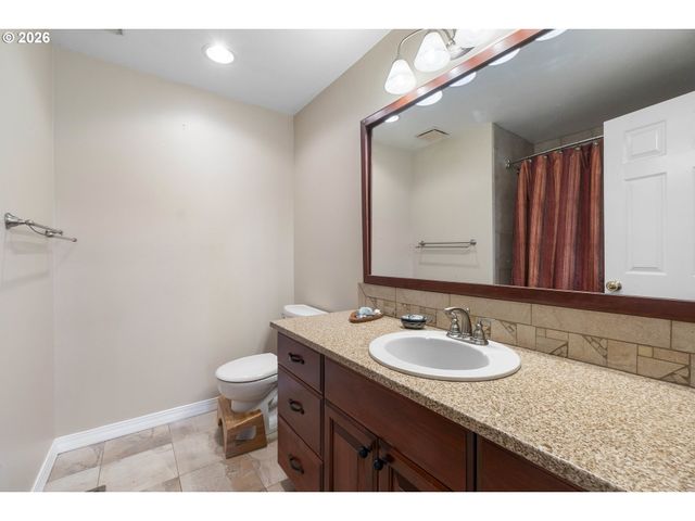 2714 Ne 110TH St, Vancouver, WA 98686