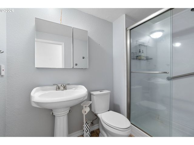 2714 Ne 110TH St, Vancouver, WA 98686