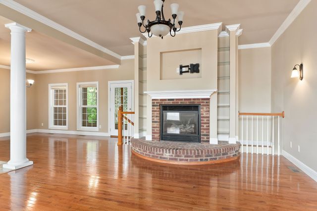 2108 Boxwood Cir, Cookeville, TN 38506