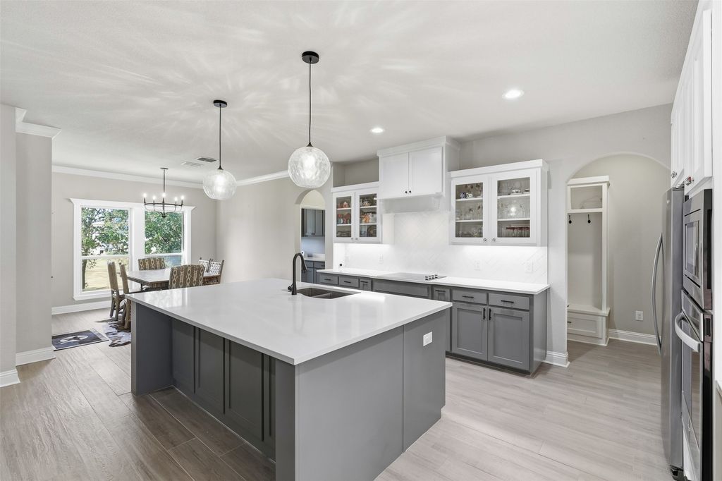 8223 Loar Court, Fort Worth, TX 76126 — photo 4