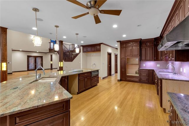 581 North Blossom Road, Elma, NY 14059