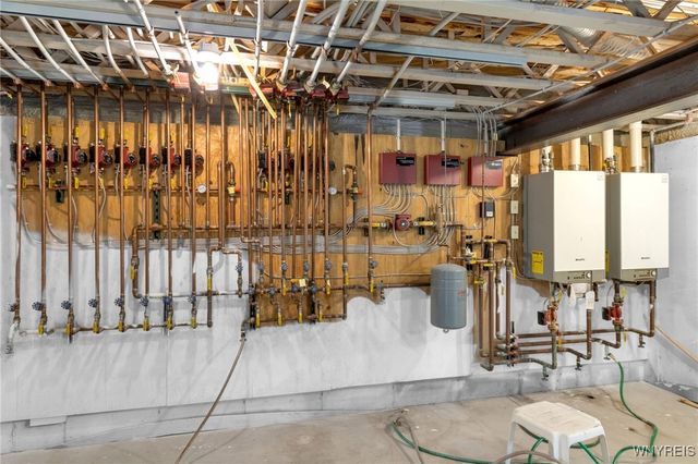 581 North Blossom Road, Elma, NY 14059